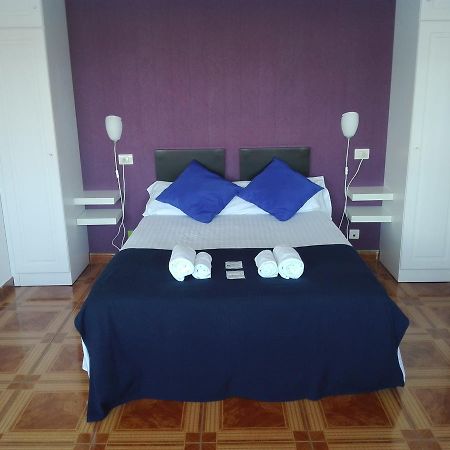 Aparthotel Corcubion Playa De Quenxe ภายนอก รูปภาพ