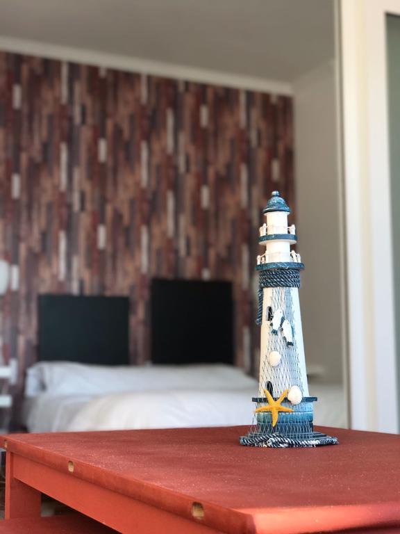 Aparthotel Corcubion Playa De Quenxe ภายนอก รูปภาพ